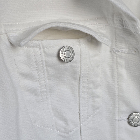 LOFT Denim Trucker Long Sleeve White Jacket w Back Hem Button Tabs Women Size M - Picture 11 of 15